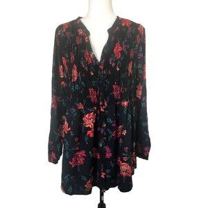 TORRID Long Sleeve Tunic Top Size 1 Button Up Shirred Bodice Black Bright Floral